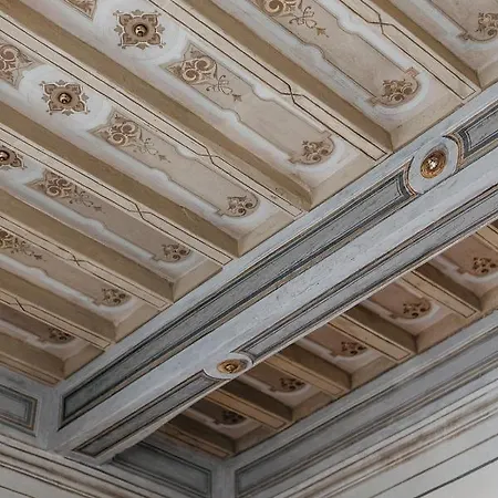 Apartment Palazzo Feroci - Residenza D'epoca Pisa