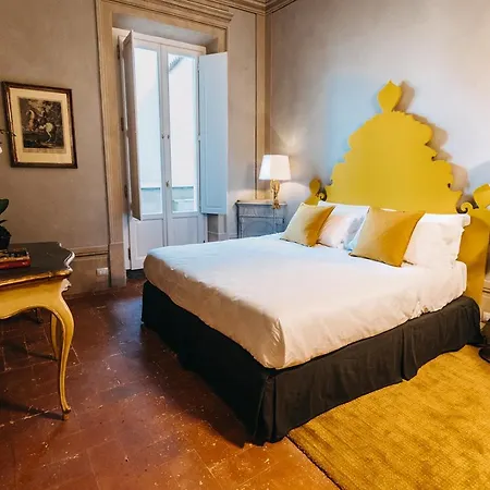Apartment Palazzo Feroci - Residenza D'epoca *