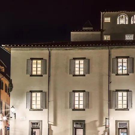Apartment Palazzo Feroci - Residenza D'epoca Pisa